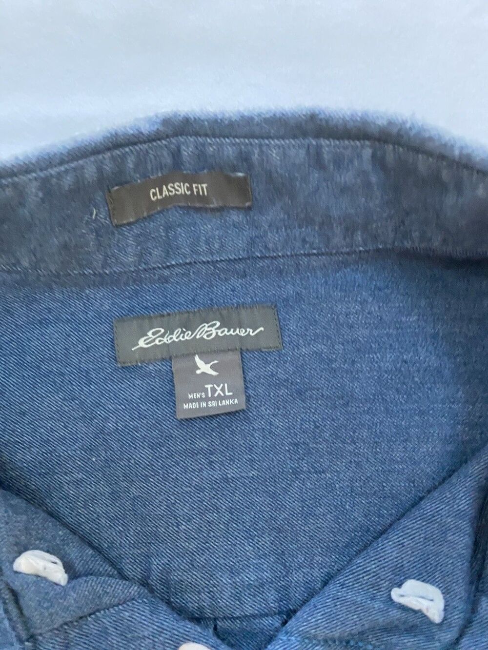 Eddie Bauer Men's TXL Classic Fit Blue Denim Long Sleeve Button Down Shirt - Picture 3 of 8
